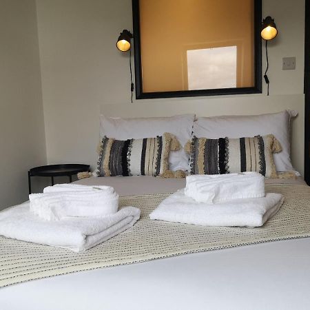 Appartamento Eastcliff Escape Folkestone Esterno foto